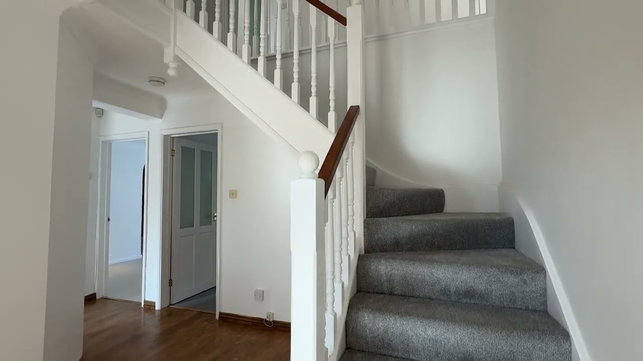 A fantastic family home in a highly prestigious, sought after location.
