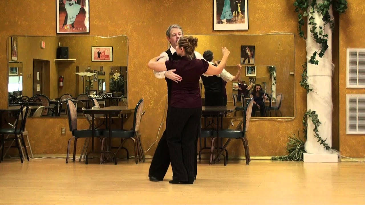 Quickstep Lesson 3, Forward Lock Step
