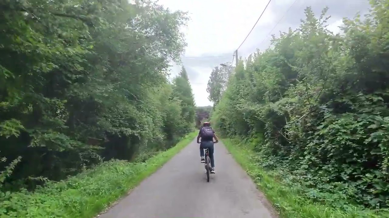 la vallée de Vaugadeland a vélo .