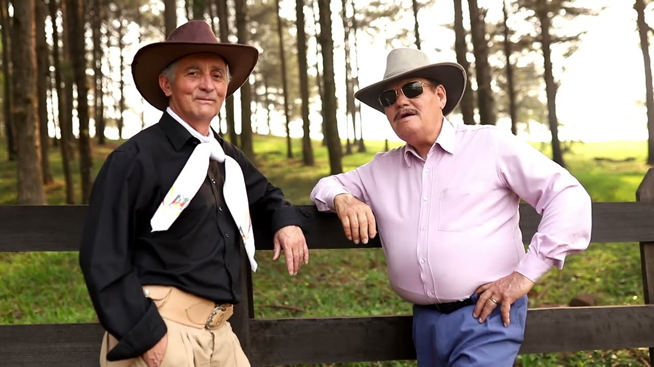 OS GAUCHOS ALEGRES ASSIS BRASIL E JOSE DEUS ESTÁ VENDO