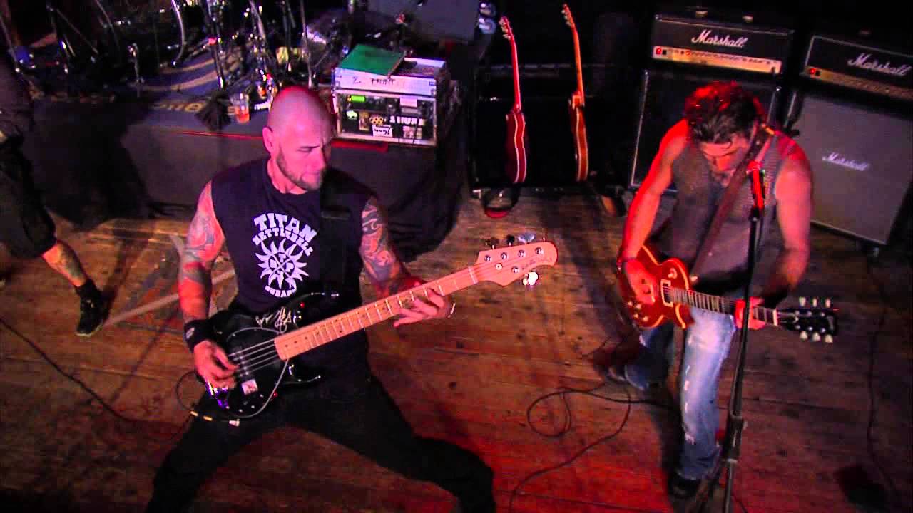 Action - Benn a fejben (Újratöltve DVD)