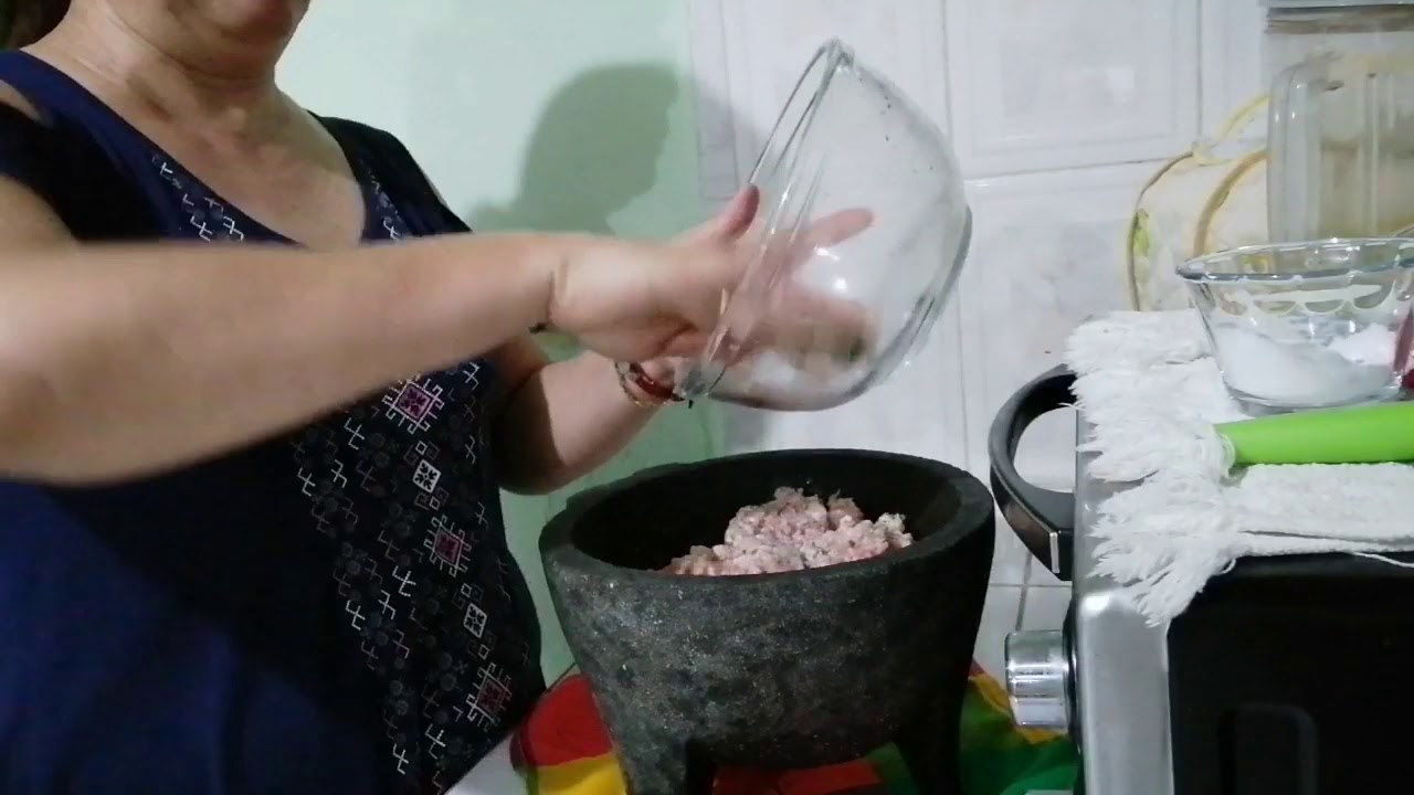 PREPAREMOS JUNTAS UNA DELICIOSA LONGANIZA (Comiteca)