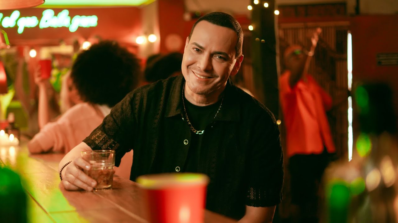 Víctor Manuelle - Otra Noche Más (Video Oficial)