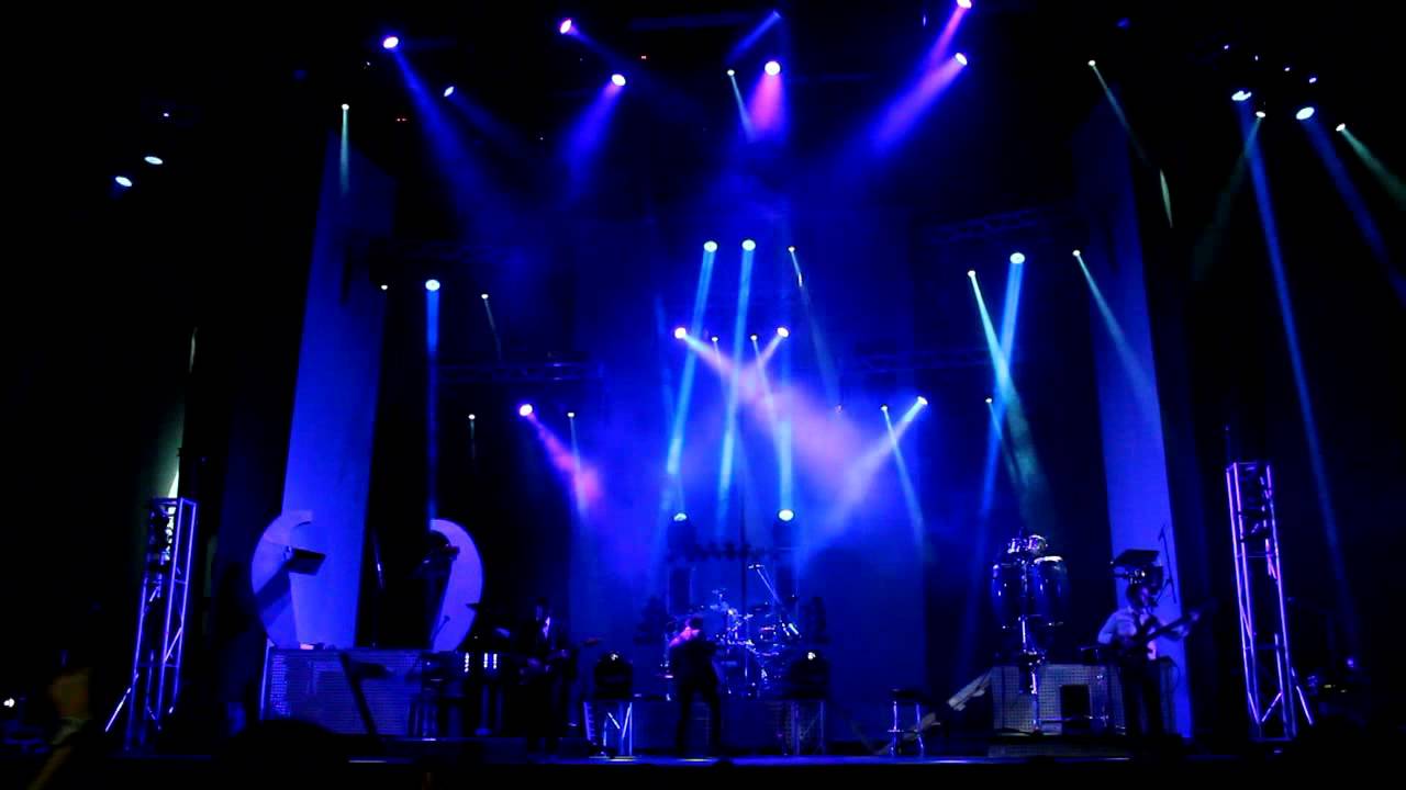 Grupo Assia 2012 - Lobios - Espaldas mojadas, LLamando a la tierra y Entre dos tierras