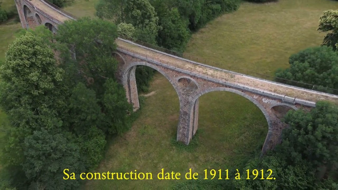 Le viaduc de Padégue (Loire ) [Ancienne version]