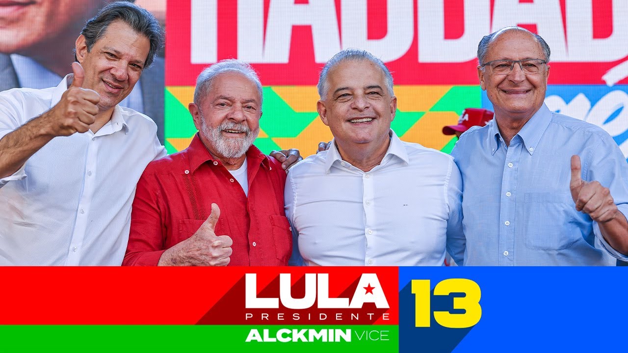 Lula, Haddad, Alckmin e França no lançamento da campanha em São Paulo, no vale do Anhangabaú
