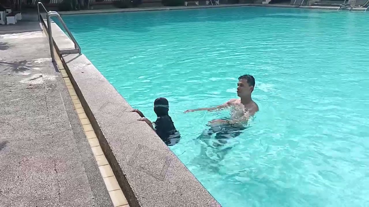 Belajar berenang hari keenam