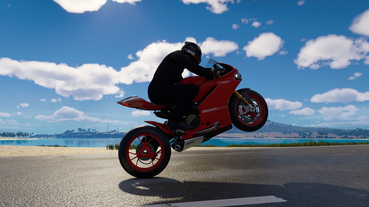 DUCATI PANIGALE R I THE CREW™ MOTORFEST