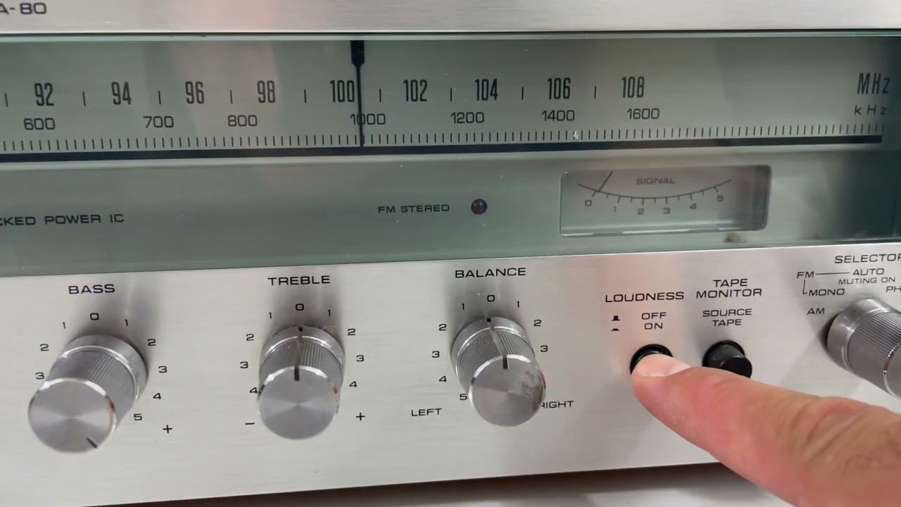 TECHNICS by PANASONIC SA-80 Vintage FM/AM Stereo Receiver