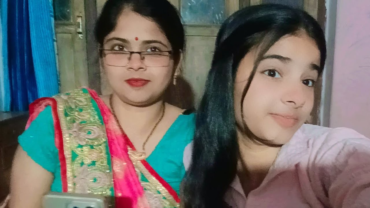 लाइव शुरू हो गई है दोस्तों आ जाओ देखो आज हम क्या बना रहे हैं।