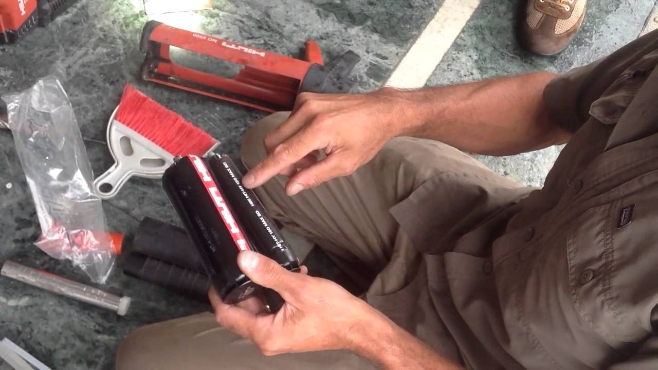 Loading epoxy in the Hilti gun