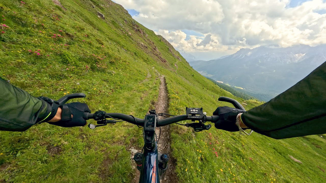 [MTB] Val Comelico - Discesa da Col Quatarnà per Costa della Spina (tagliato)