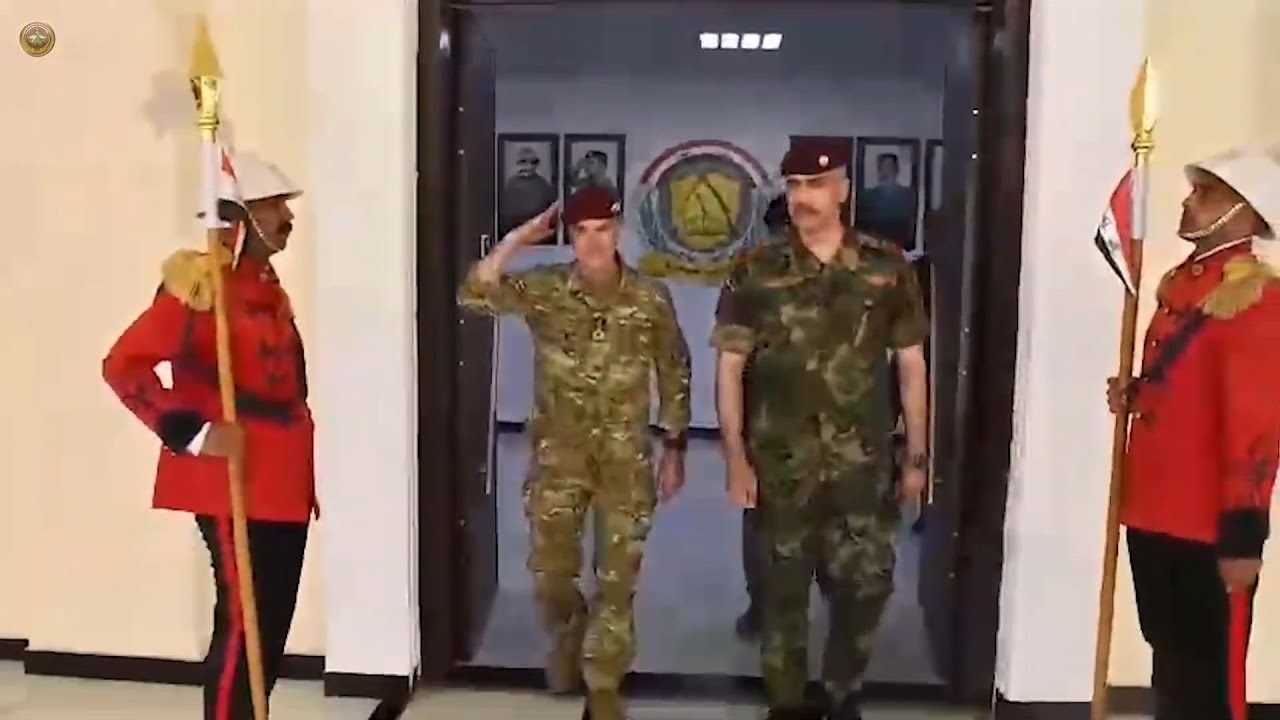 قائد بعثة حلف الناتو يزور مقر الأكاديمية العسكرية