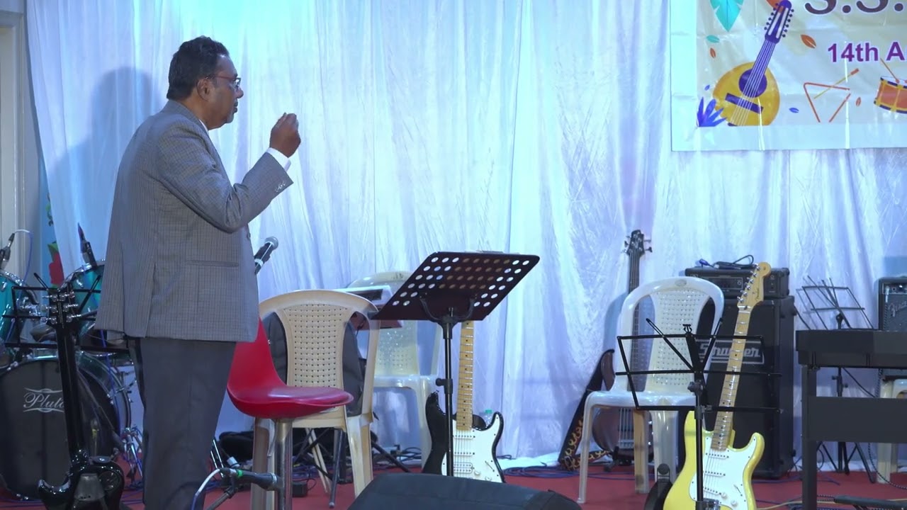 Medley of “Drifting” & “Swans on the Lake” - Performed by Pratham and Casilda