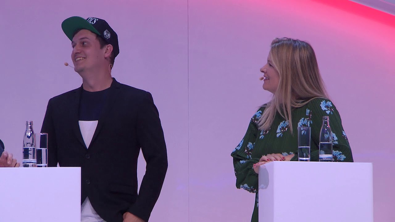 Strike a Pose | 2019