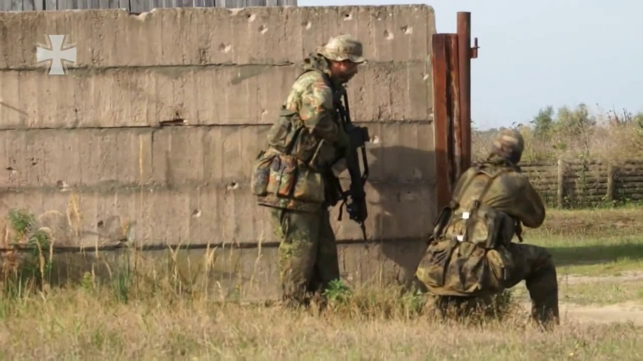 Objektschutz Luftwaffe | German Air Force Infantry [HD]