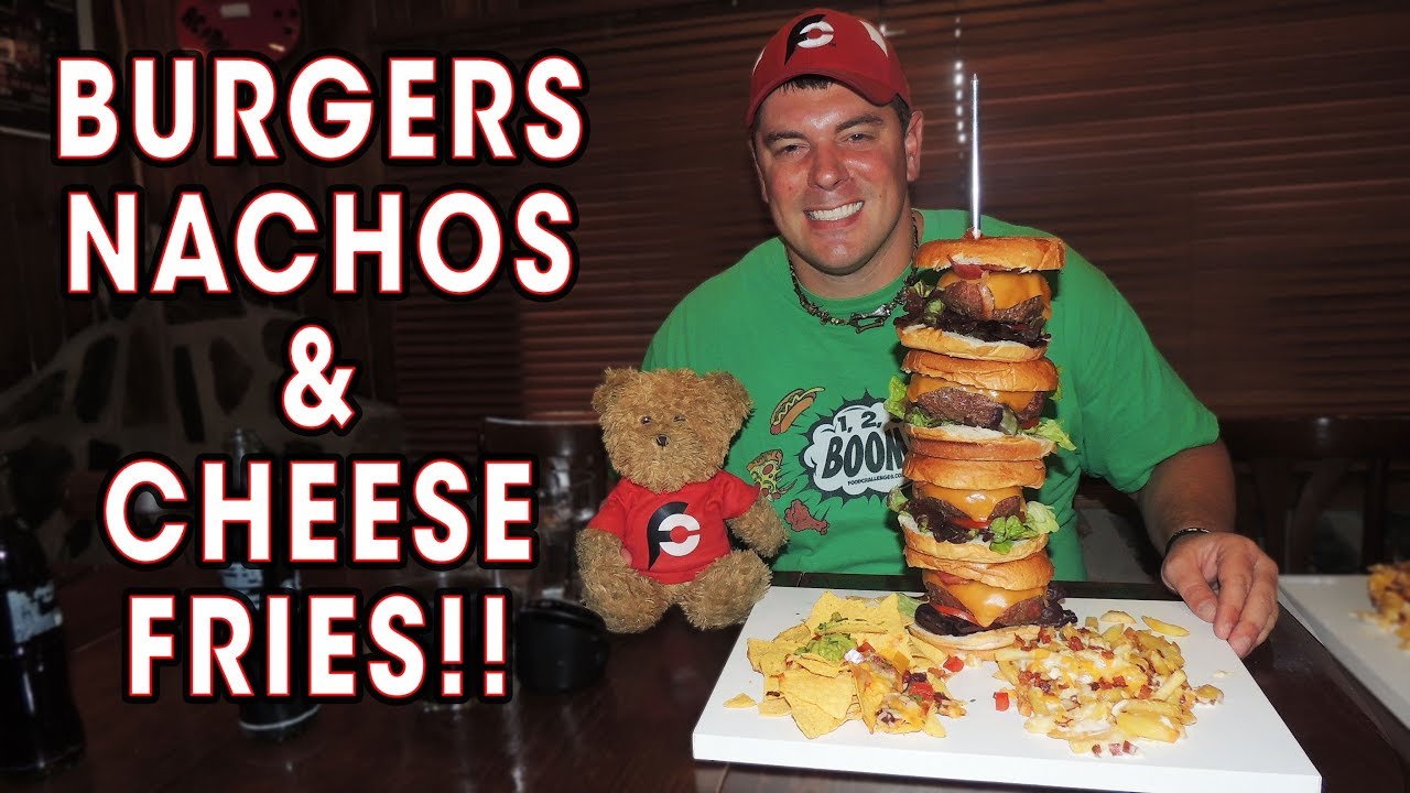 Quadruple Bourbon Burger Challenge w/ Nachos & Cheese Fries in Spain!!