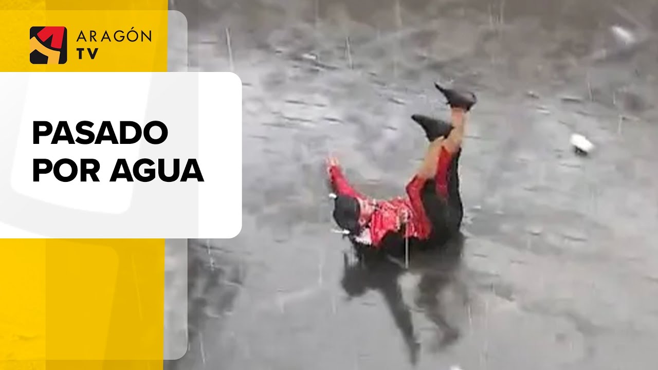 El Torico de Teruel, pasado por agua