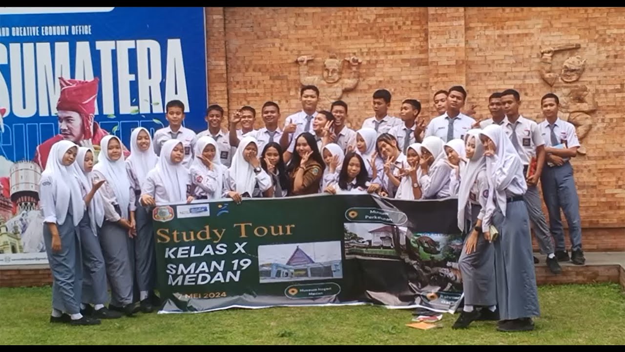STUDY TOUR SMA N 19 MEDAN