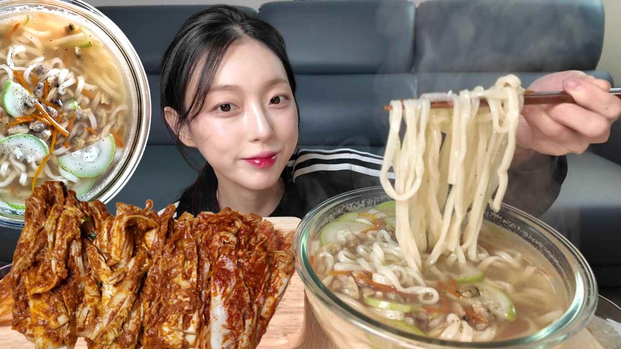맛있게 매콤한 금치 김치 4단계와 뜨끈한 칼국수 먹방🍜🔥 Deliciously Spicy  Geumchi Kimchi & Hot Kalguksu Mukbang 🍜🔥