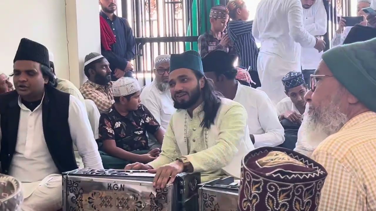 Oh Palanhare Usman ke Pyare by Subhan Niyazi at Khanqah-E-Chishtiya Nizamiya Mandal Shareef 