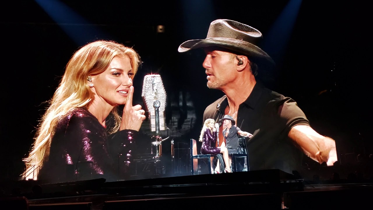 I Need You - Soul2Soul Raleigh, NC - Faith Hill & Tim McGraw