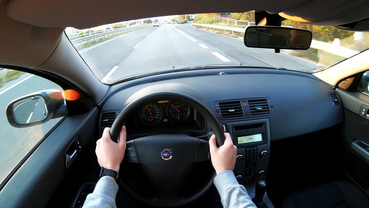 Volvo S40 (2008) - 4K POV Test Drive