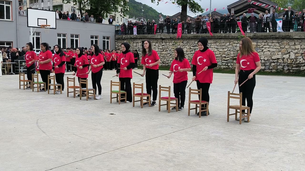 BOZKURT ÇOK PROGRAMLI ANADOLU LİSESİ 19 MAYIS RİTİM GÖSTERİSİ