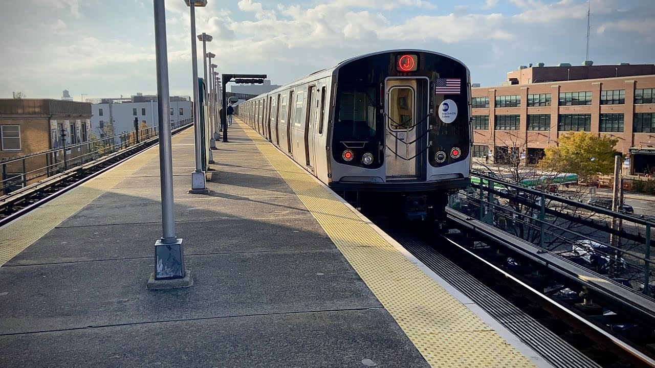 Alabama Avenue | BMT Jamaica line (J) Trains: R160, R179