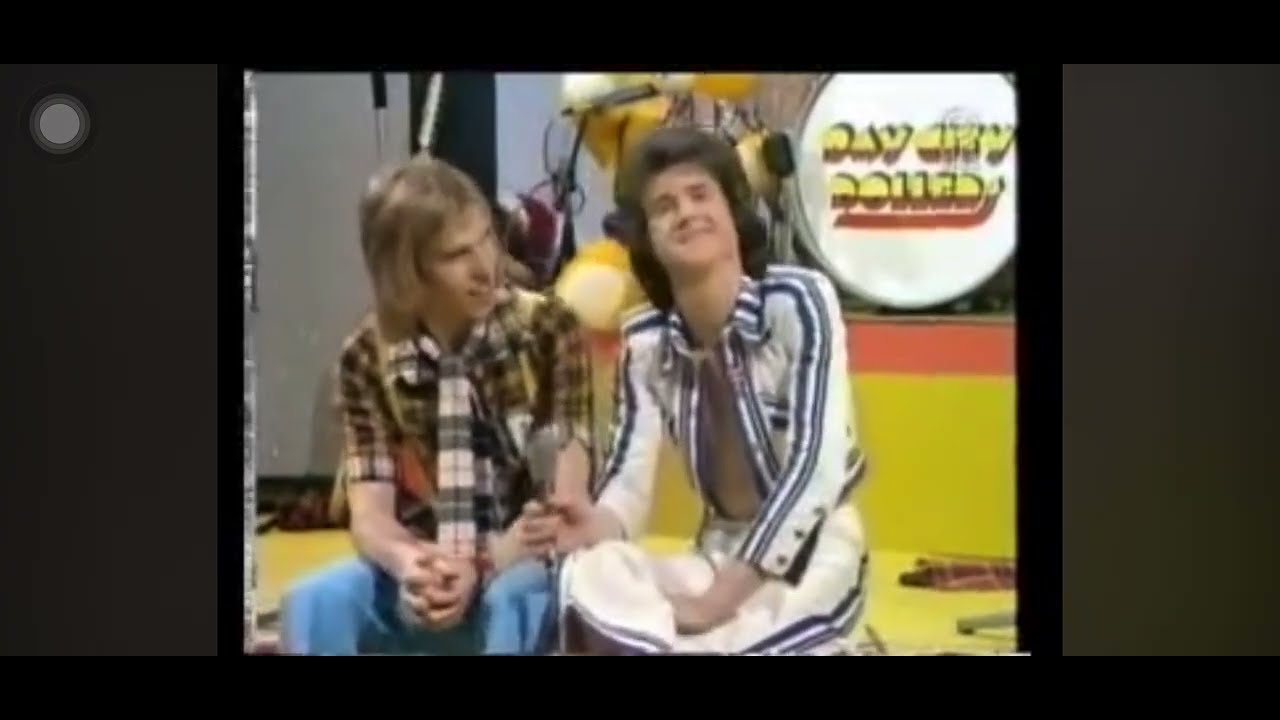 Tongue Twisters with Leslie McKeown and Derek Longmuir (Shang-a-Lang TV Show) (Bay City Rollers)