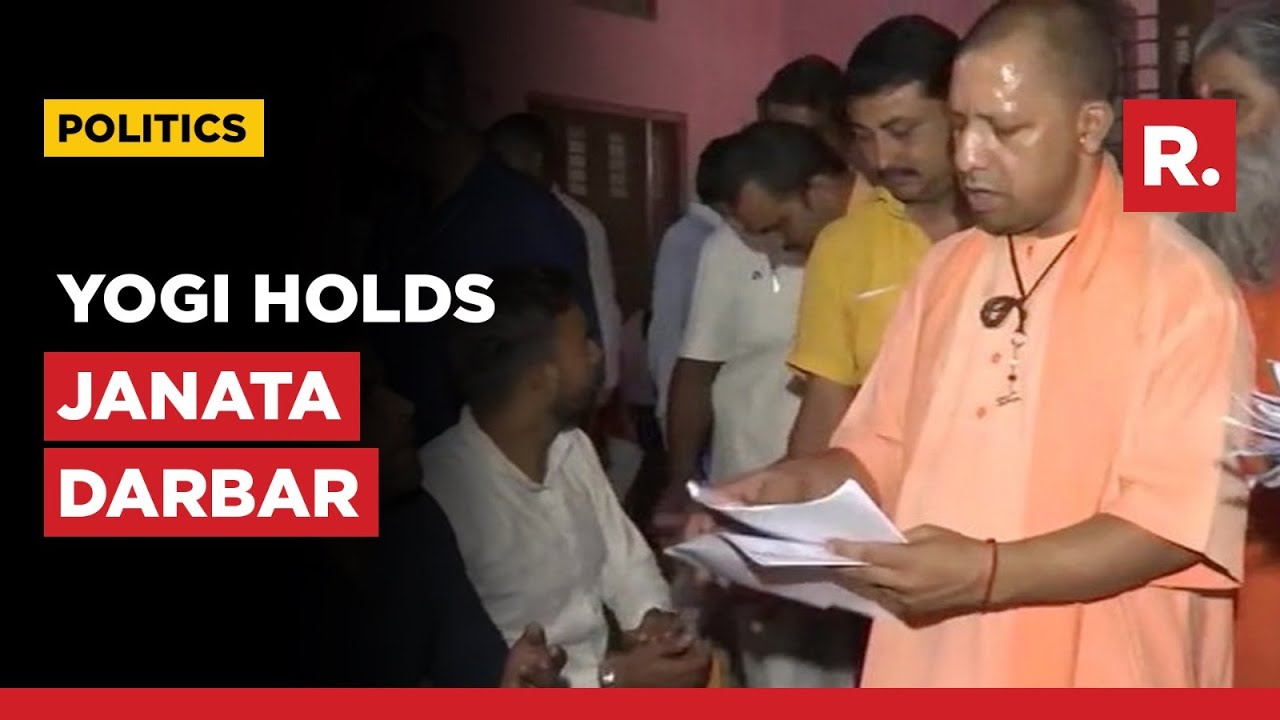 Yogi Adityanath Holds Janata Darbar in Gorakhpur; Listens To People's Grievances