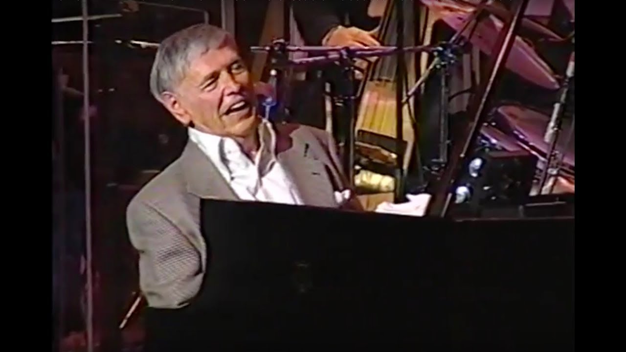 MEDLEY OF MY HITS with USAF Orchestra & Introducing his band members - Roger Williams
