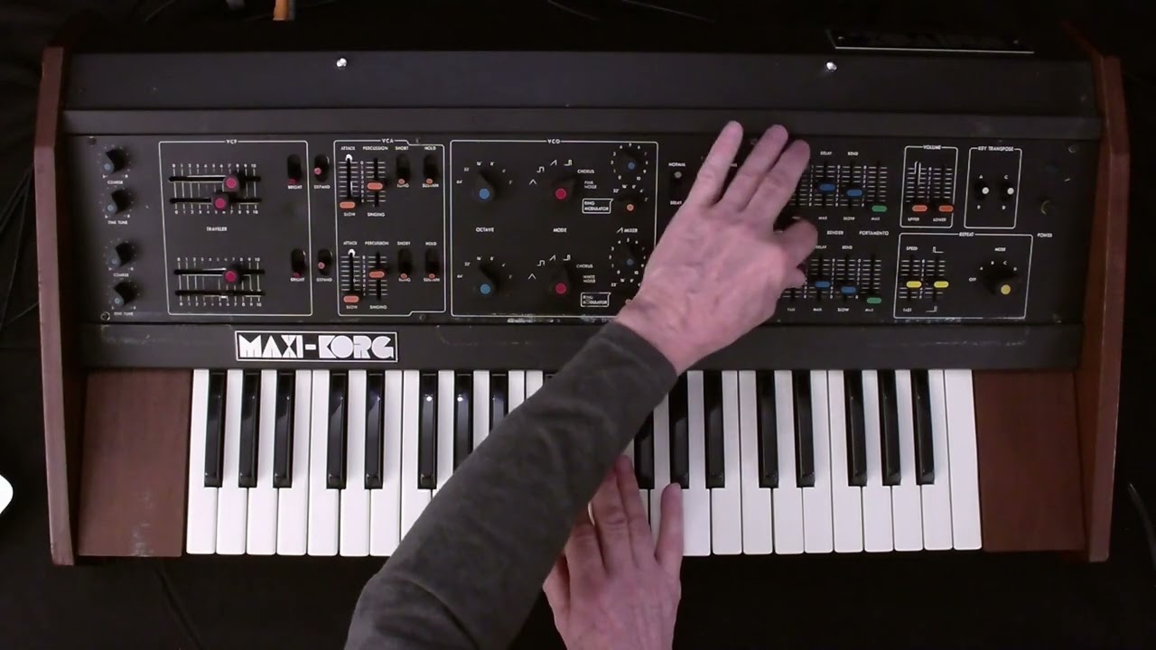 Maxi-Korg 800DV - Ring Mod Jam
