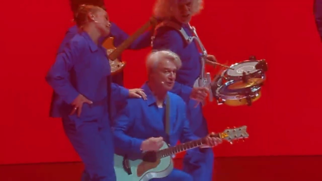 David Byrne Live - Burning Down The House (Talking Heads) - Dublin 3 Arena - HD/4K