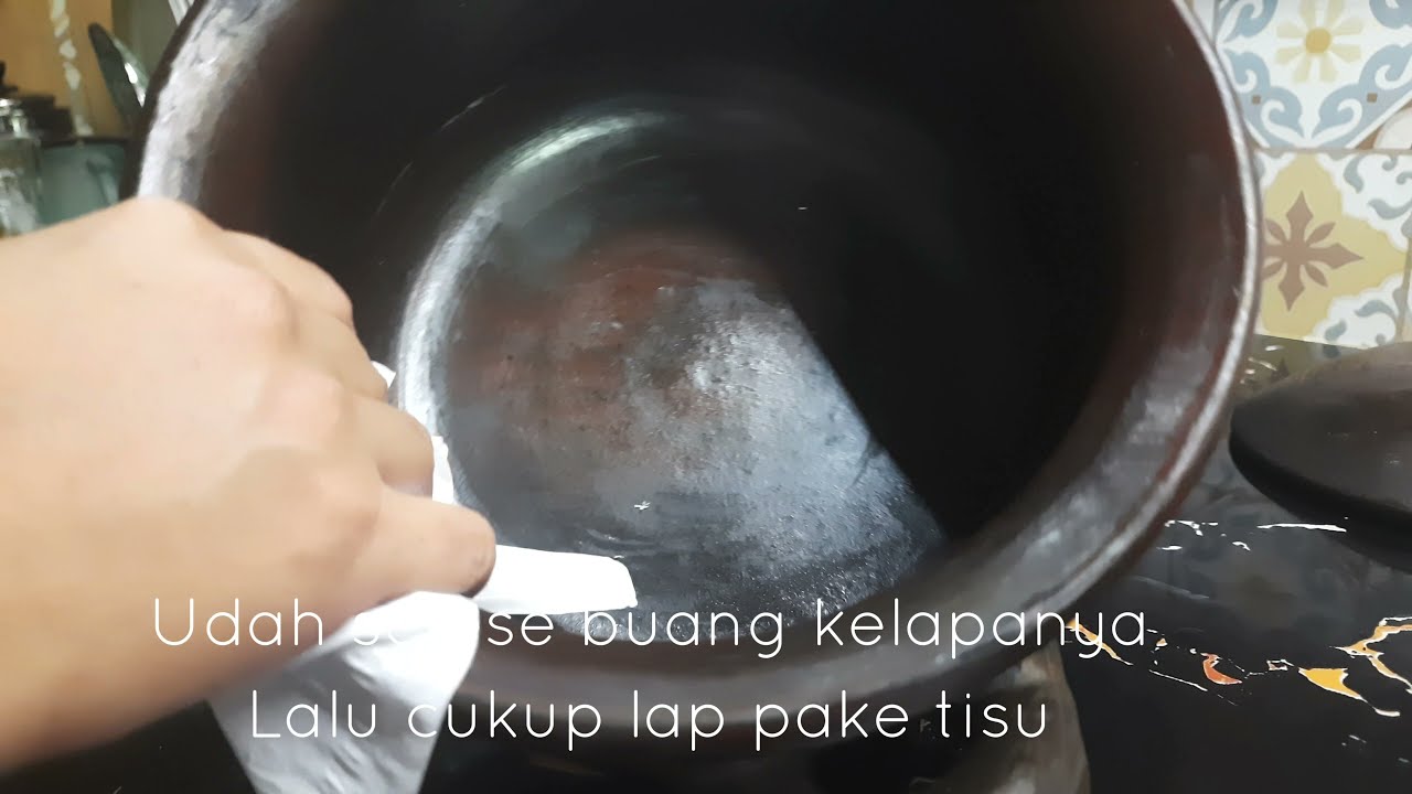 Seasoning Claypot alat masak gerabah || Cara merawat gerabah biar ga bau tanah dan awet.