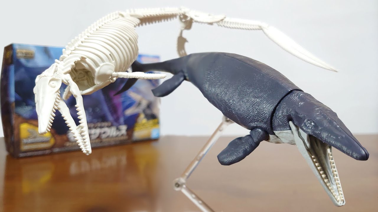 (モササウルスが可動プラモに登場！予想以上の可動＆表面の質感がリアル！)プラノサウルス モササウルス　レビュー