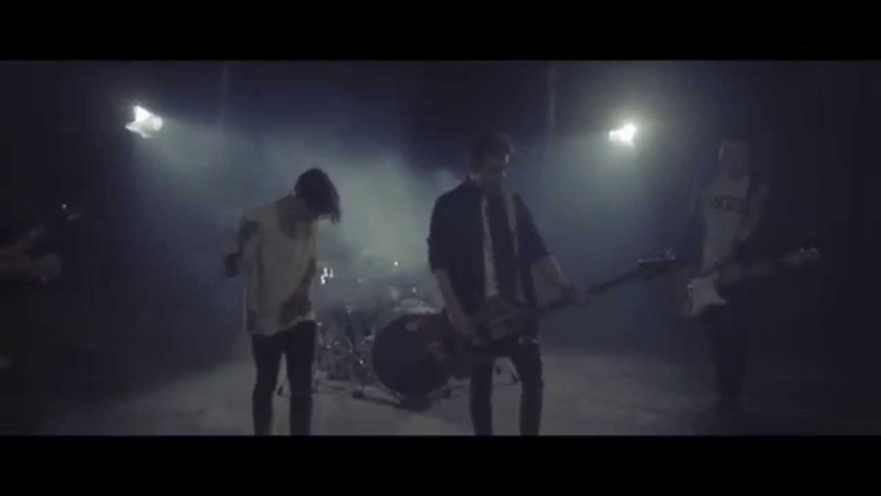 Thank The Academy - Dear Caroline (Official Music Video)