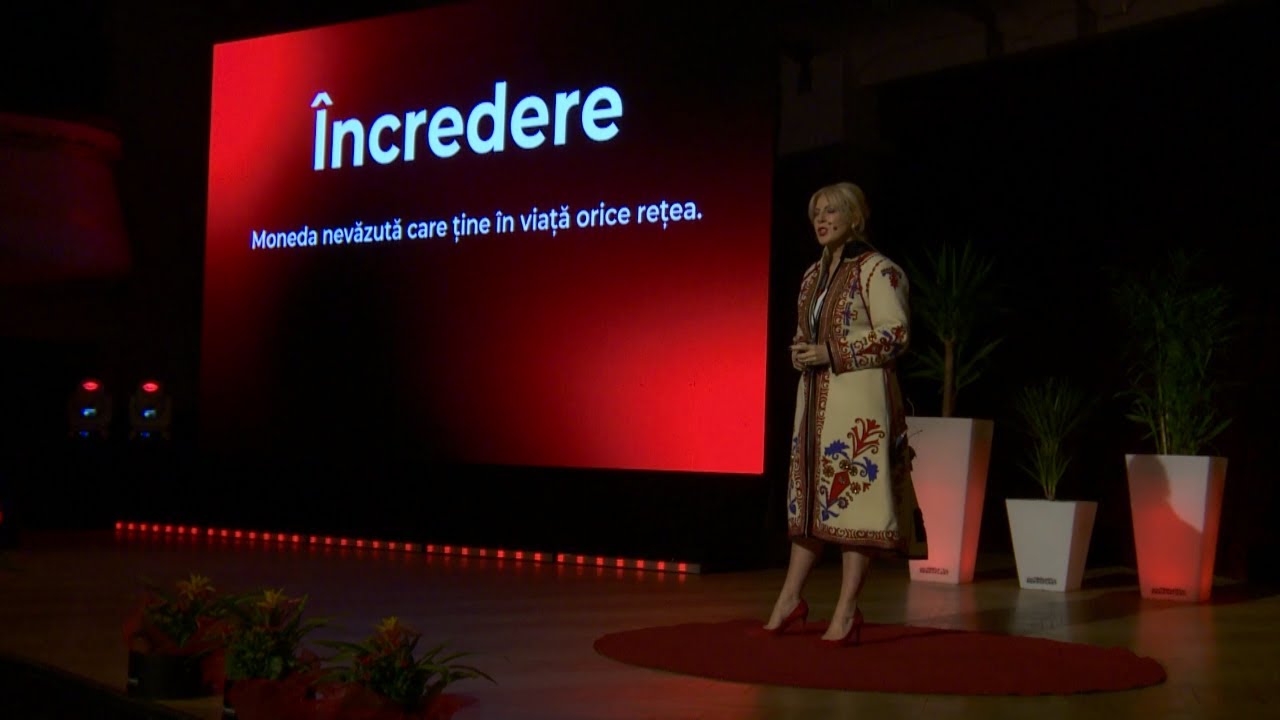 Sistemele fragile cad. Rețelele invizibile rezistă | Cristina Chiriac | TEDxT&acirc;rguMureș
