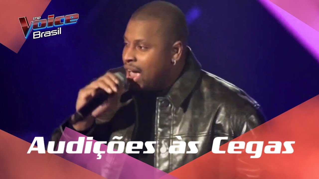 Eric Jordan sings 