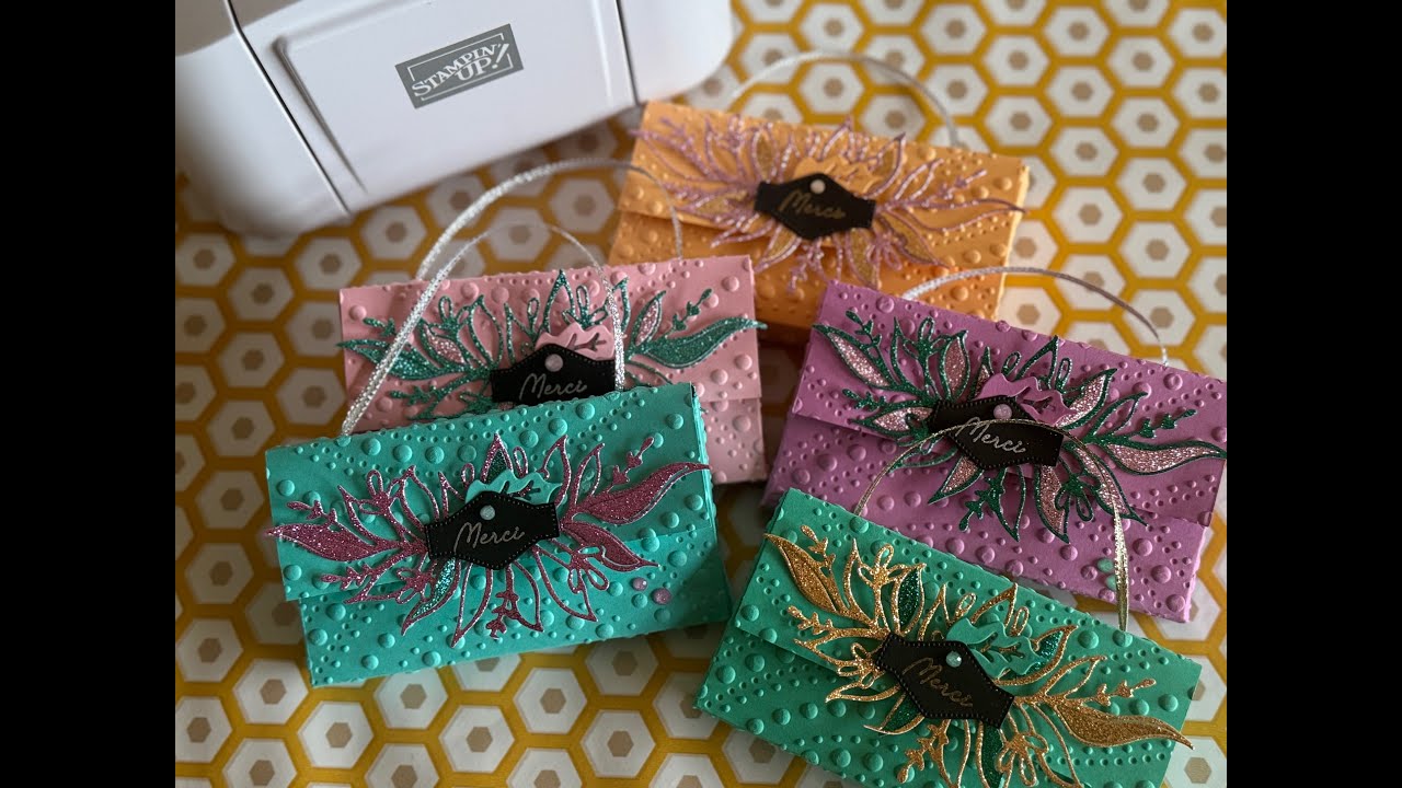 Pochettes scintillantes et classeur à gaufrage
