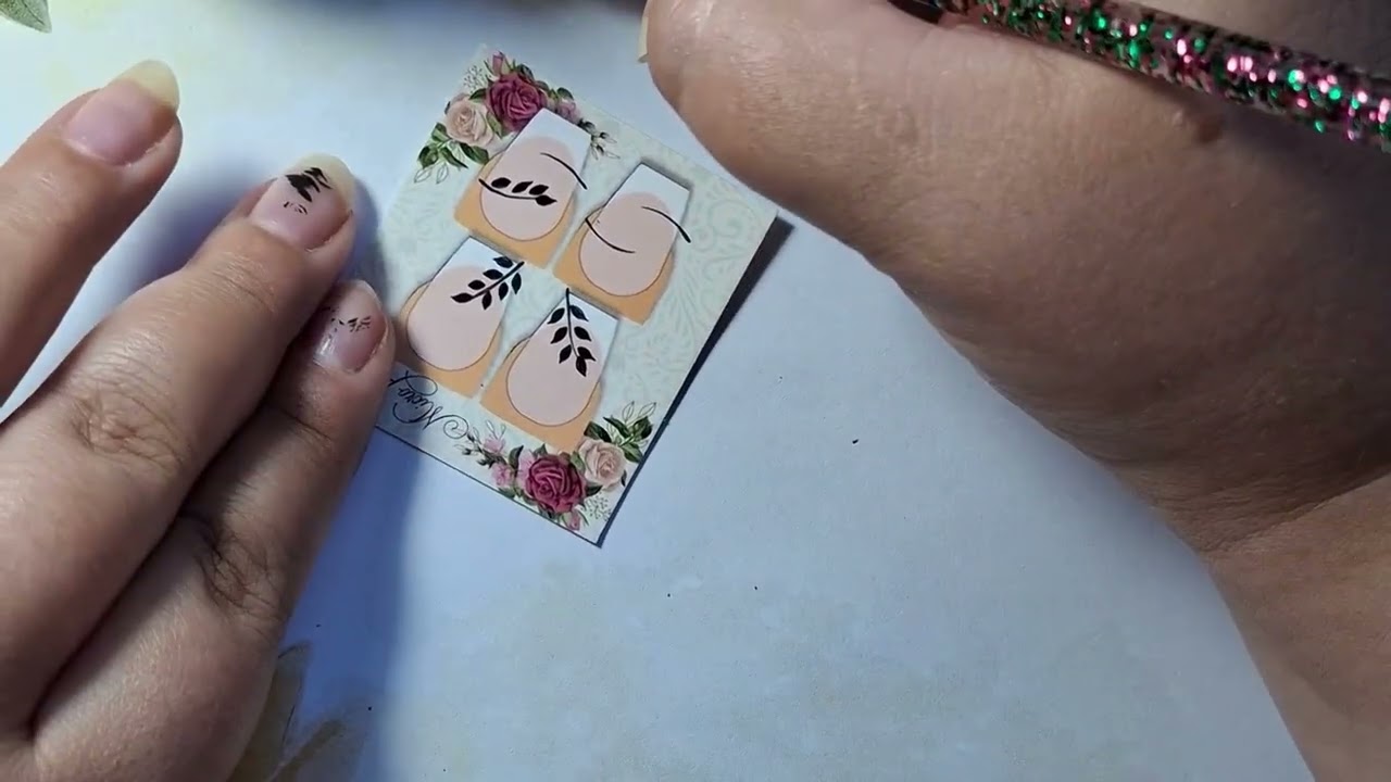 Adesivos para Unhas - Modelinho 1 (Ramos e Traços)