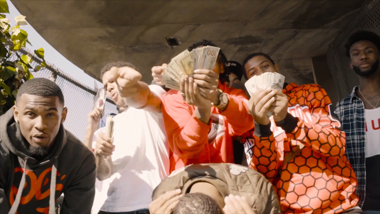 Robbioso - Hottest Out