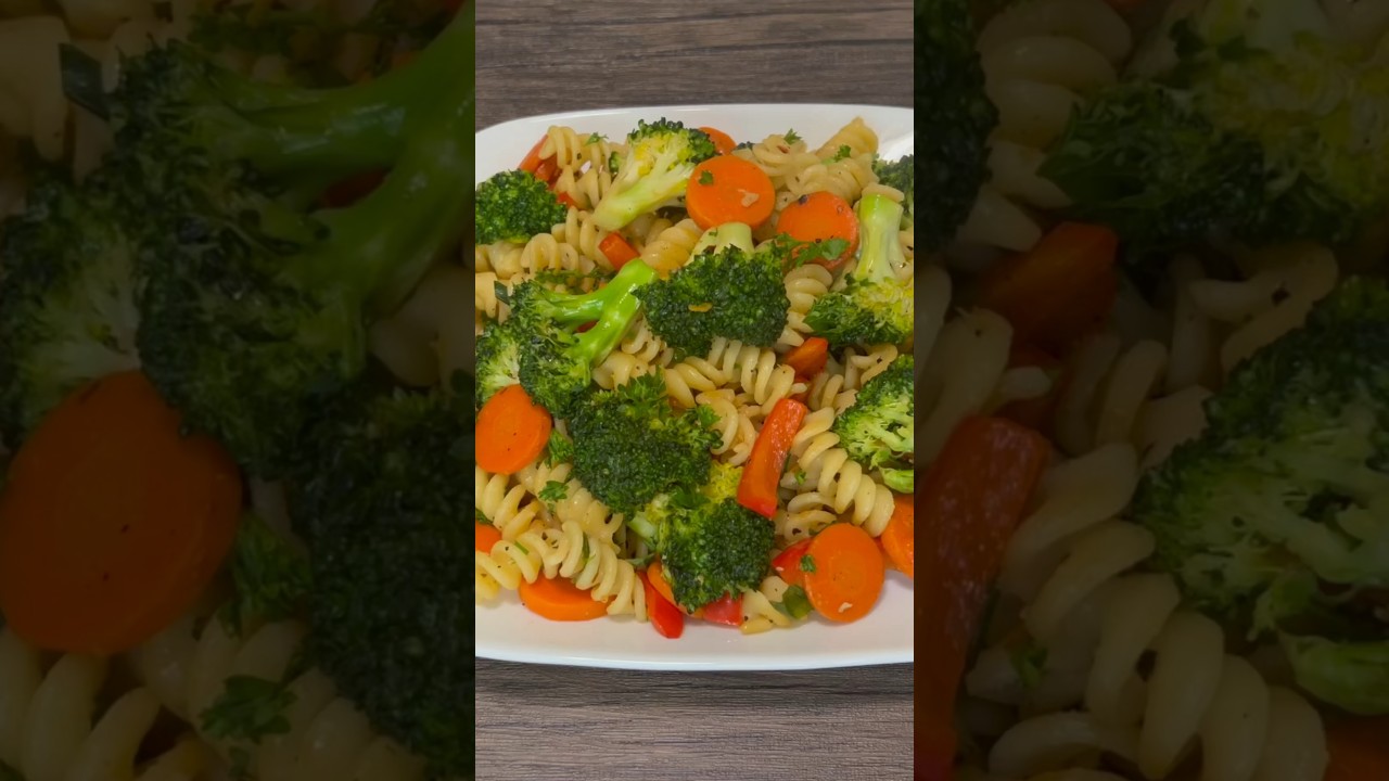 A simple but perfect-tasting recipe for pasta broccoli and carrots #vegetarianrecipes #healthyfood