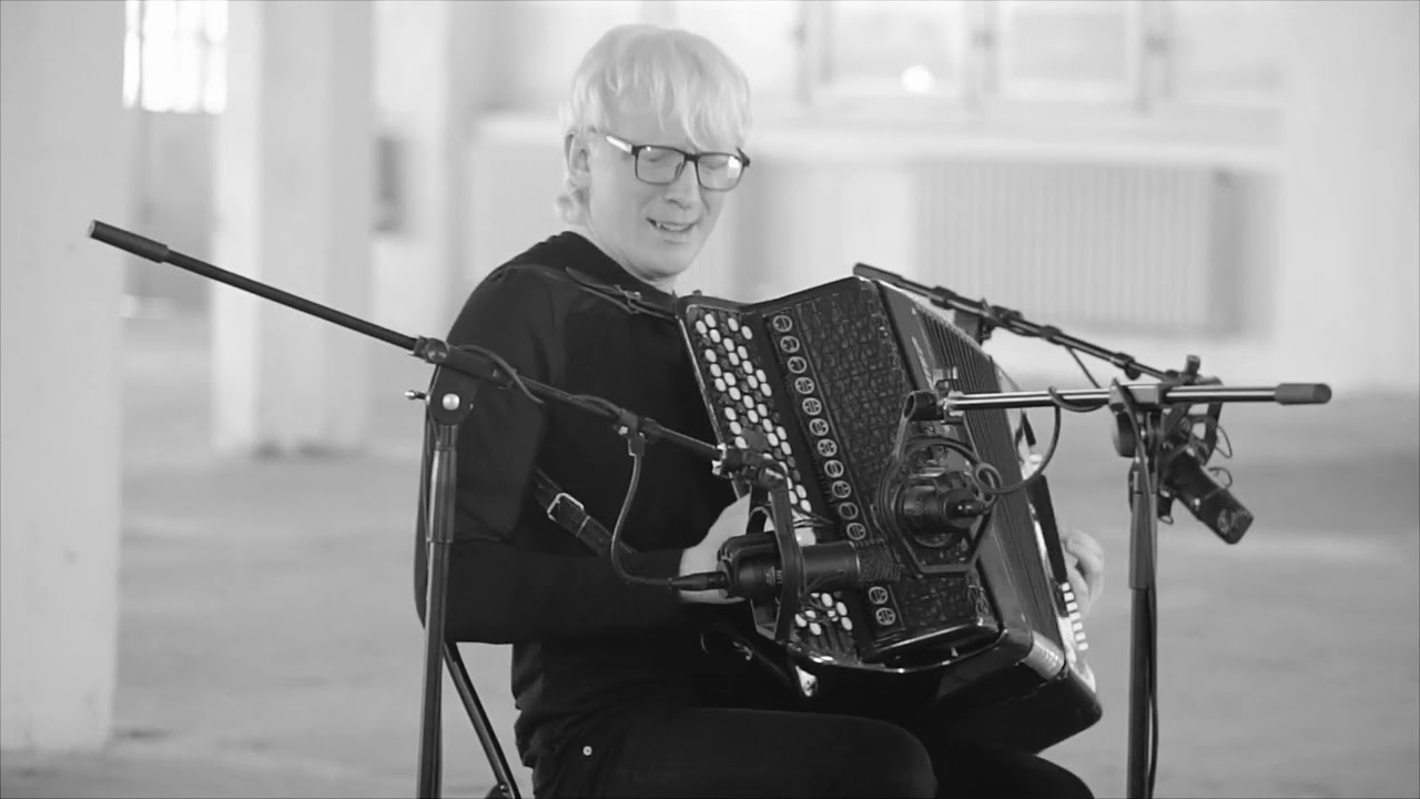 Aliaksandr Yasinski - Waltz in A - Live in Pragovka