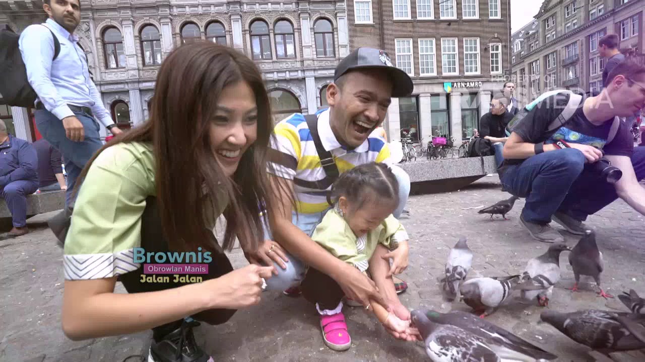 BROWNIS - Ruben Sarapan Makanan Indonesia Di Amsterdam (14/7/18) Part 1