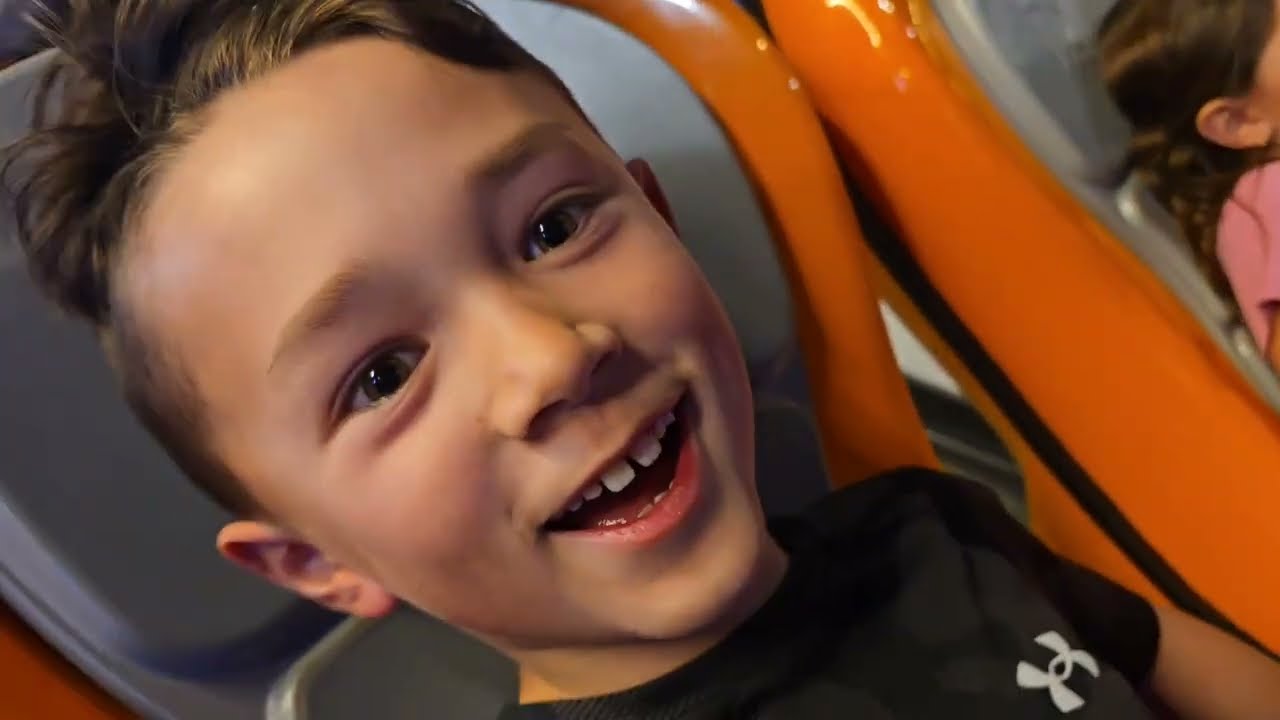 Fall Break Trip 2025 at West Edmonton Mall Galaxyland and Rec Room | @wethemuttons vid#770