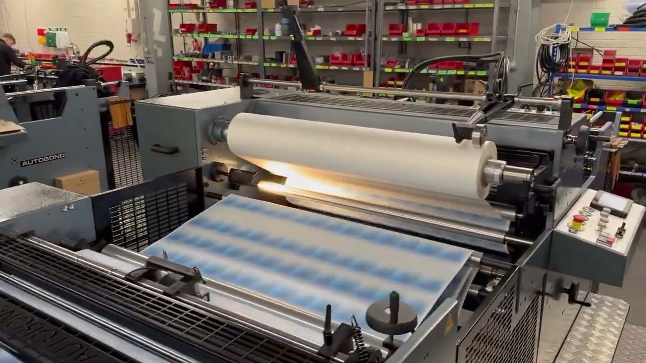 AUTOBOND MINI 105 TPH-PHR-SAB-VS Running at 120M/MIN 10000SPH Single Sided Matt Lamination