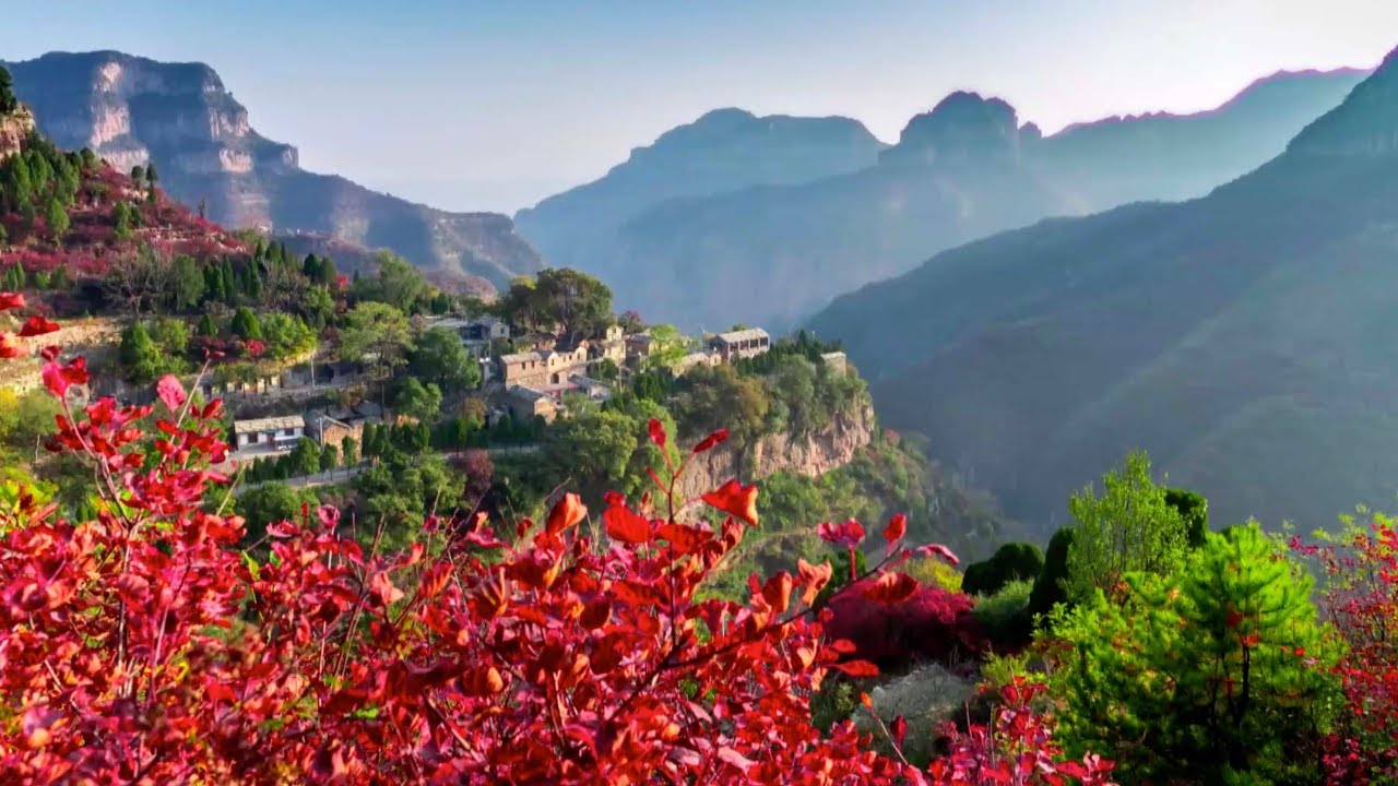 A colorful view of north China's Taihang Mountains