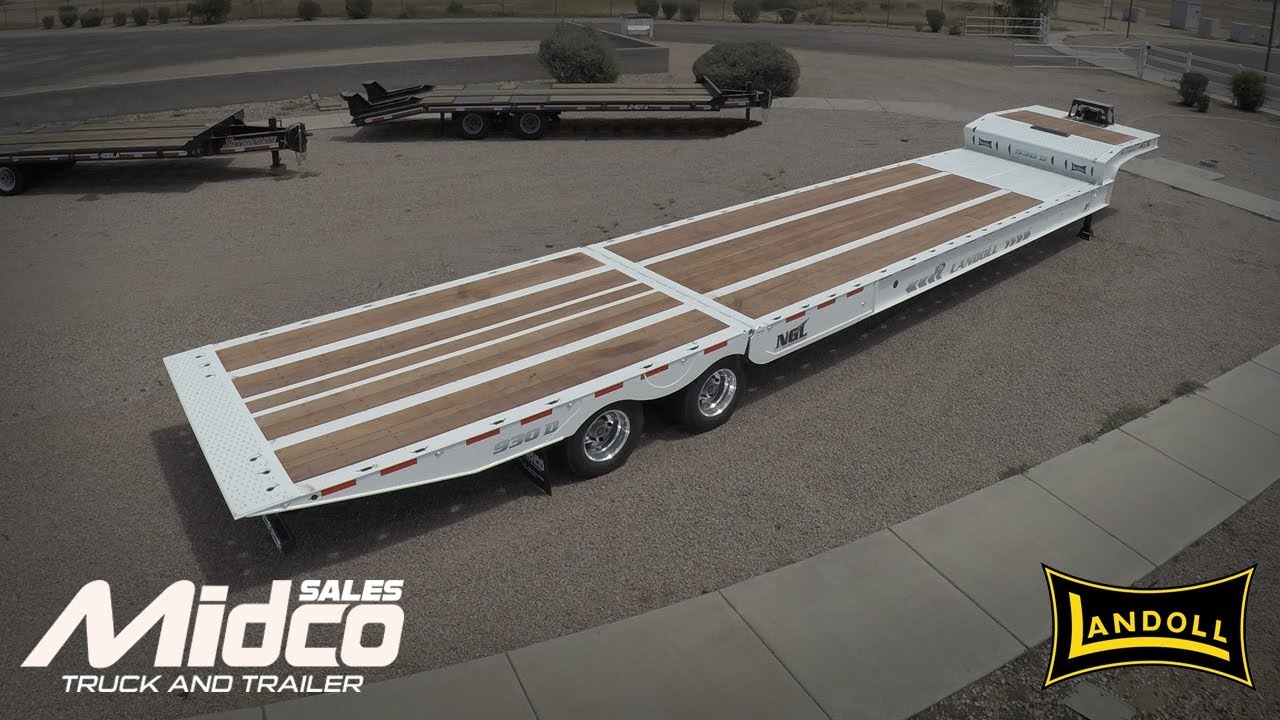 Landoll 930 Trailer - Hydraulic Traveling Tail Trailer