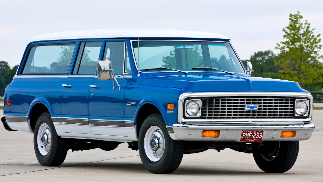 Chevrolet Suburban 1972, first drive